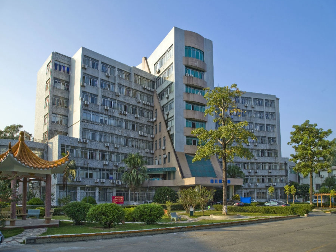 英德市人民医院口腔科要提前挂号吗_预约挂号攻略及时间一览